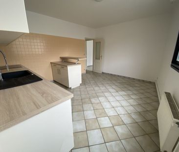 Location Appartement 4 pièces 104m² - Photo 4