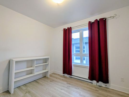 Appartement - 302-2470 Route Édouard-VII - Photo 1