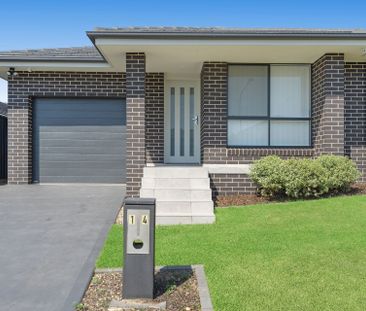Move-in ready home in neighbourhood - Photo 1