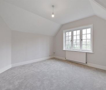 4 bedroom detached house to rent - Photo 4