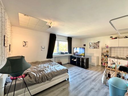 CITYHOUSE: Appartement mit modernem Duschbad und Pantryküche in Köln-Kalk! - Photo 2