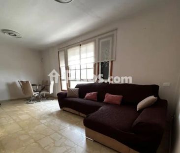 Casa adosada en alquiler en Calle Secundino Delgado - Foto 2