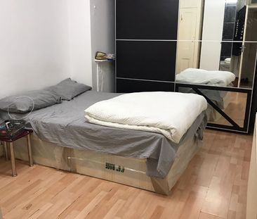 Room in a Shared House, Carlyle Road, E12 - Photo 6