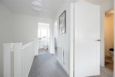 3 bedroom semi-detached house to rent - Photo 2