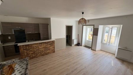Location Maison 2 pièces 60m² NIORT 79000 - Photo 2