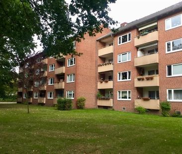 Frisch saniert im Erdgeschoss mit Balkon - Ihre neue Wohnung? - Foto 1