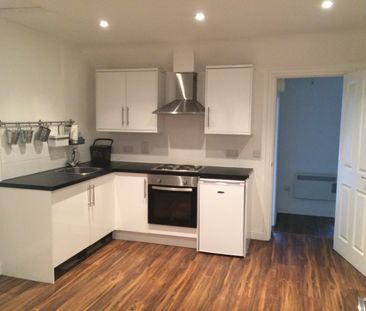 1 bed Apartment - To Let - Photo 1