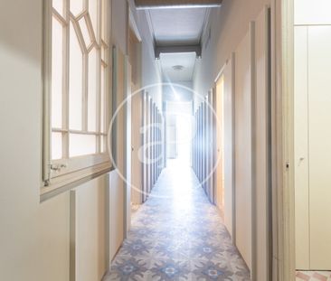 Apartment for Rent on Rosselló Street near Passeig de Gràcia - Photo 5