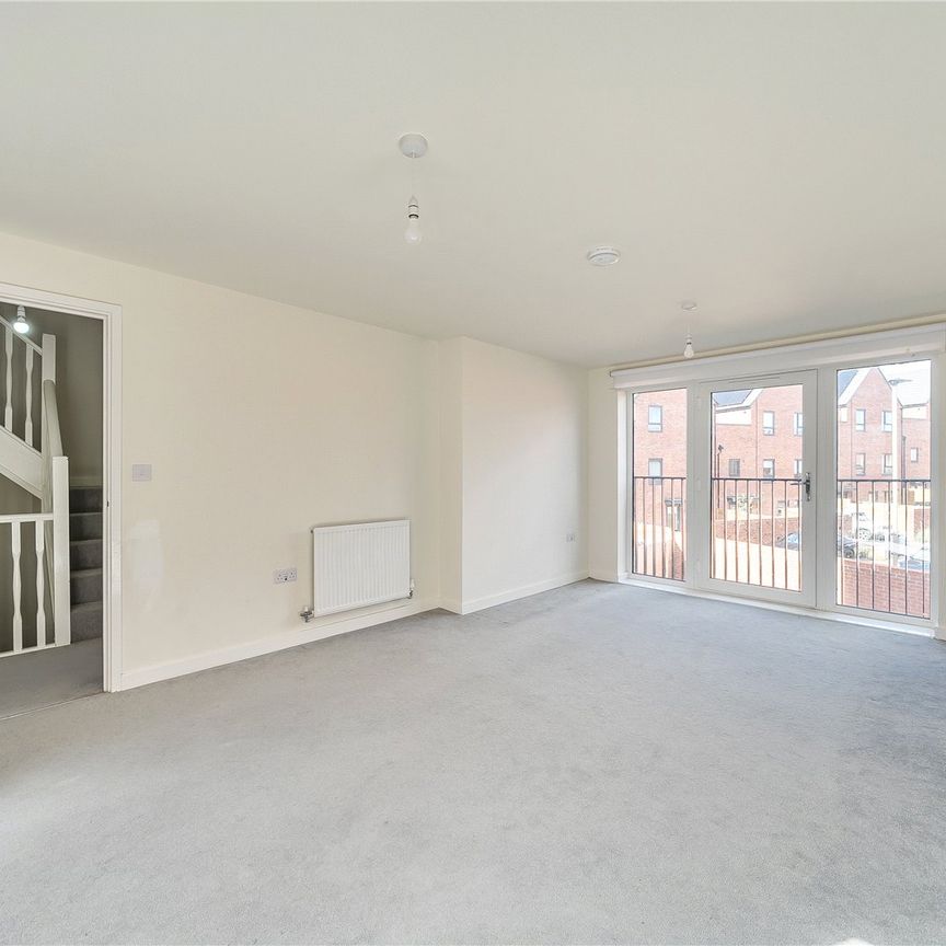 3 bedroom townhouse to rent All Saints Road, Leicester, Leicestershire, LE3 - Photo 1