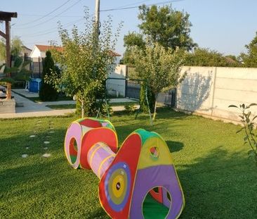 Inchiriez Curte cu Gradina spatioasa, pentru petreceri. - Fotografie 5