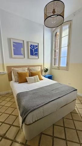 Carrer de Betlem, Barcelona, Catalonia 08012 - Photo 4