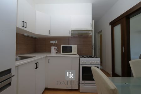 DAHLEH- Na prenájom kompletne zariadený 3-izbový byt na ul. Hrobákova, Petržalka - Photo 2
