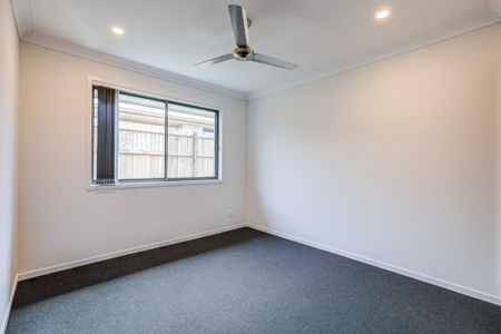 Family Home in Camelot Estate! - Photo 3