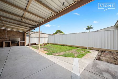 7 Tirriki Street, Blacksmiths NSW 2281 - House For Rent | Domain - Photo 5