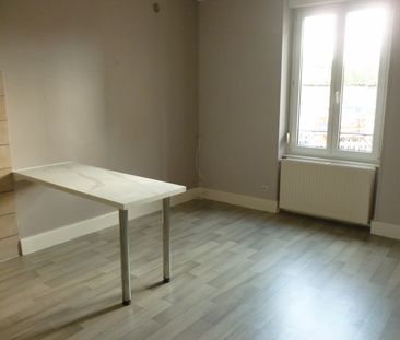 Location Appartement 1 pièce 32m² - Photo 2