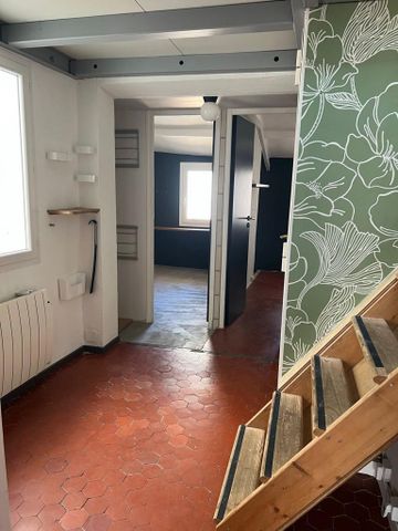 Appartement Aix En Provence T2 bis de 45.65 m2 avec mezzanine et cave - Photo 4