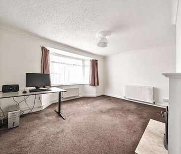 Banbury, Oxfordshire, OX16 - Photo 2