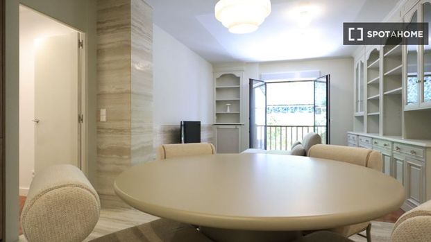 3 room luxury Apartment for rent in Madrid, Spain - Photo 1