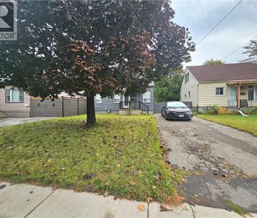 352 WEIR Street N, Hamilton, Ontario, L8H5G7 - Photo 4