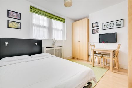 Claverton Street, SW1V, London - Photo 2