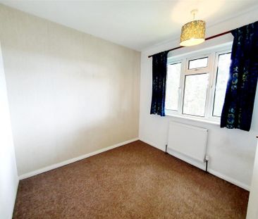 3 Bedroom House to Rent in Pytchley Road, Kettering, NN15 - Photo 4