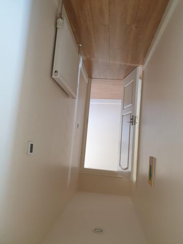 2 Bed Flat, Coventry Road, B10 - Photo 2