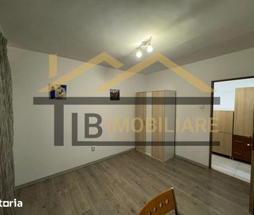 Apartament de 3 camere, 75mp, decomandat, Zona Fortuna - Fotografie 1