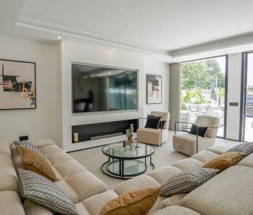 Nueva Andalucia, Marbella, Andalusia 29660 - Photo 2