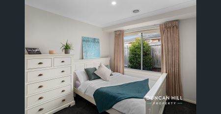 Light And Bright - Photo 4