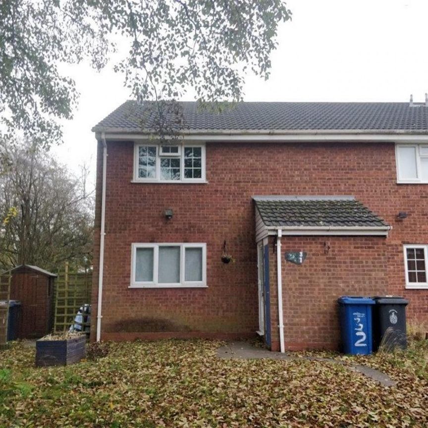 Maybank Close, Lichfield - Photo 1