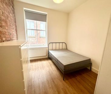 2 bedroom apartment to rent - Photo 4