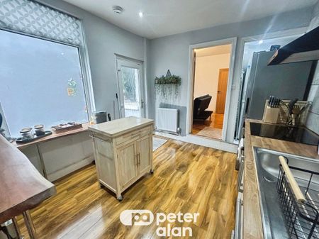 New Road, Neath Abbey, NEATH - Photo 5