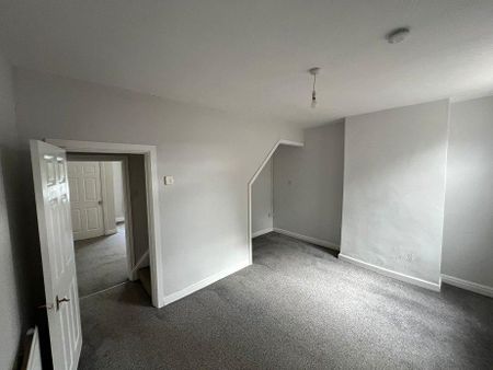 2 bedroom house to rent - Photo 3