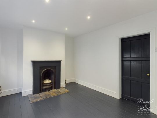 2 bedroom cottage to rent - Photo 1