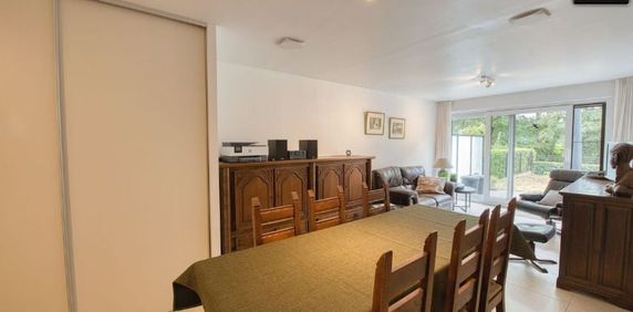 Appartement te huur in Eeklo voor € 850 met 1 slaapkamer - foto 2