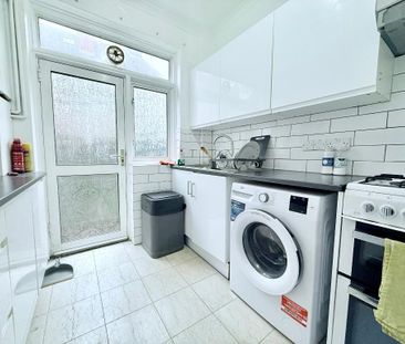 House share to rent - Photo 1