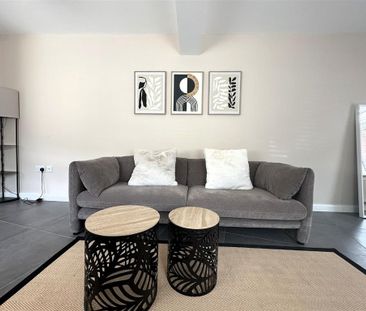 1 bedroom end of terrace house to rent - Photo 2