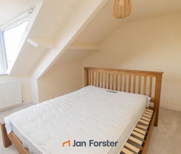 3 Bedroom Maisonette - Photo 6