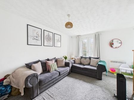 2 bedroom House To Let Total Size: 625 SQ FT - Photo 3