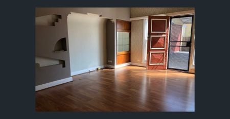 ENJOY THE VILLAGE LIFE! - Photo 2