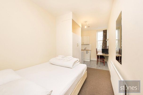 Studio to rent - Photo 1