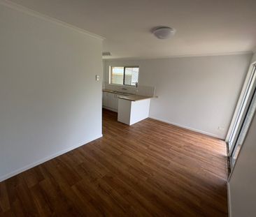 A well presented family home for rent at Boronia Heights - Photo 3