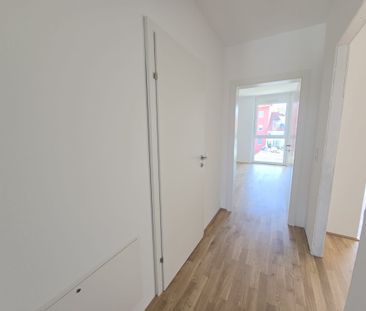 Erstbezug: geförderte 3 Zimmer Wohnung mit Balkon in ruhiger und ze... - Photo 4