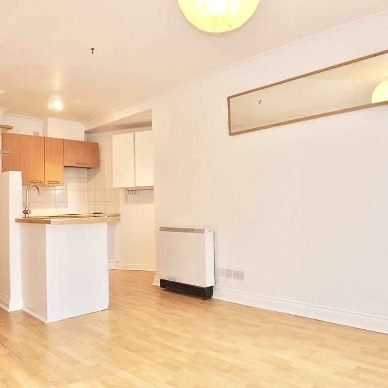 1 bedroom apartment to rent - Photo 1