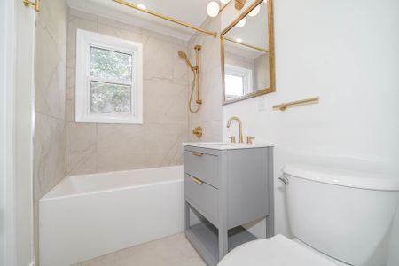 For Lease - 82 Admiral Road, Ajax, Ontario - Photo 5