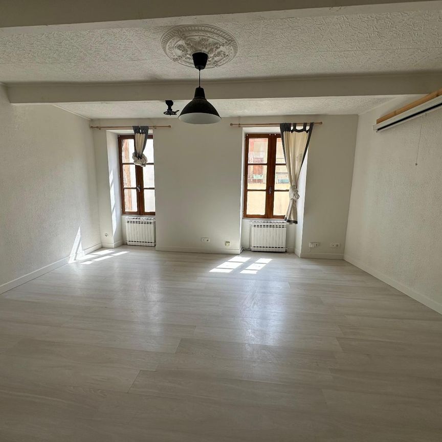 Location Maison 5 pièces 138m² CLERMONT FERRAND 63100 - Photo 1