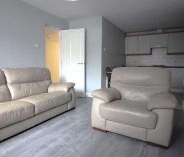2b St Thomas, 28 Lower Windsor Avenue, Belfast, BT9 7DX - Photo 2
