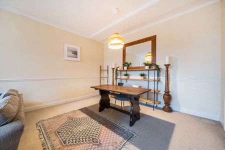 Meadrow, Godalming - 1 bedroomProperty for lettings - Seymours - Photo 3