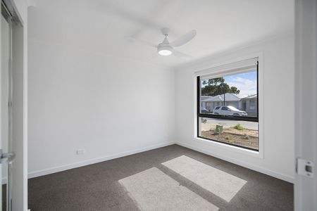 5 Maiolo Crescent, Blakeview SA 5114 - Photo 4