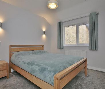 1 bedroom detached house to rent - Photo 3